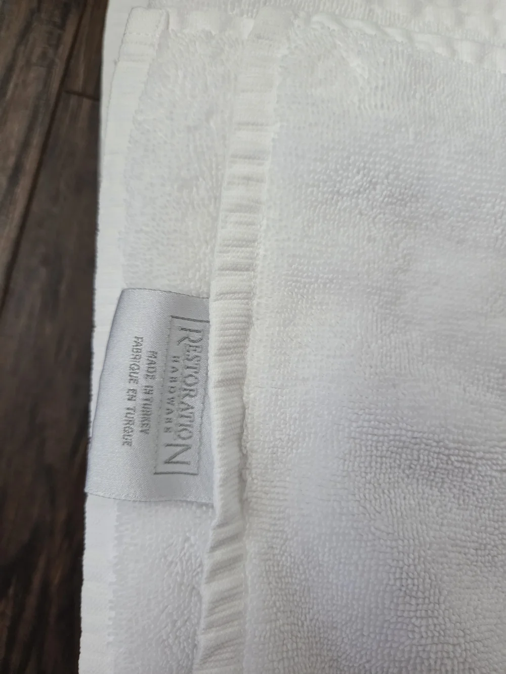 Restoration Hardware White Bath Towels - Set of 2